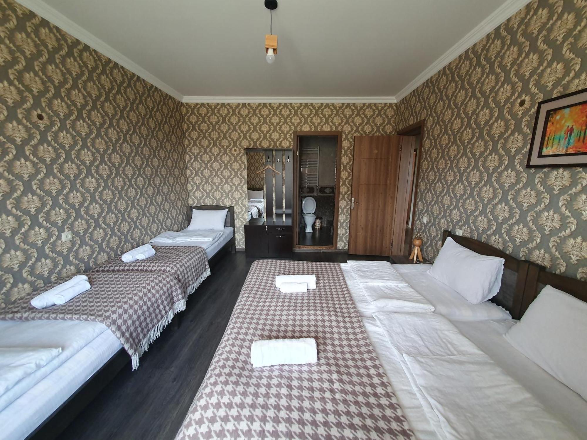 Nikolo Inn Kazbegi Szoba fotó
