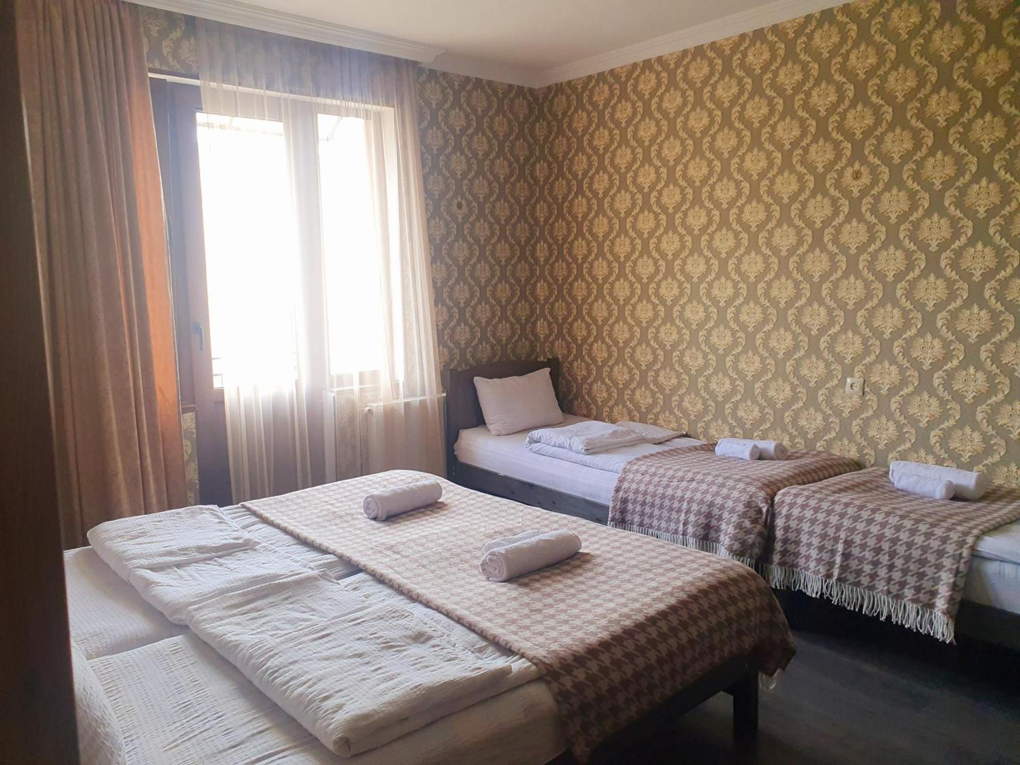 Nikolo Inn Kazbegi Szoba fotó