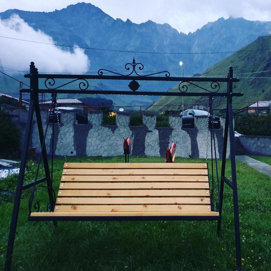 Nikolo Inn Kazbegi Kültér fotó