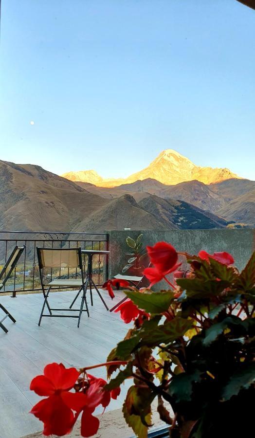 Nikolo Inn Kazbegi Kültér fotó